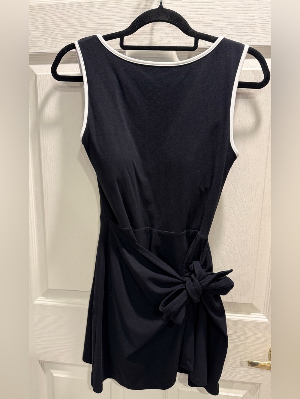 YPB by Abercrombie Black Athletic Wrap Dress with Built-In Shorts & Padded Bra - Picture 2 of 10